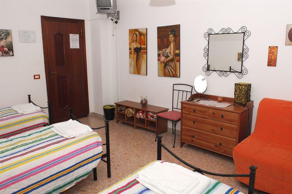 B&B A Room For Holiday Rome Exterior photo