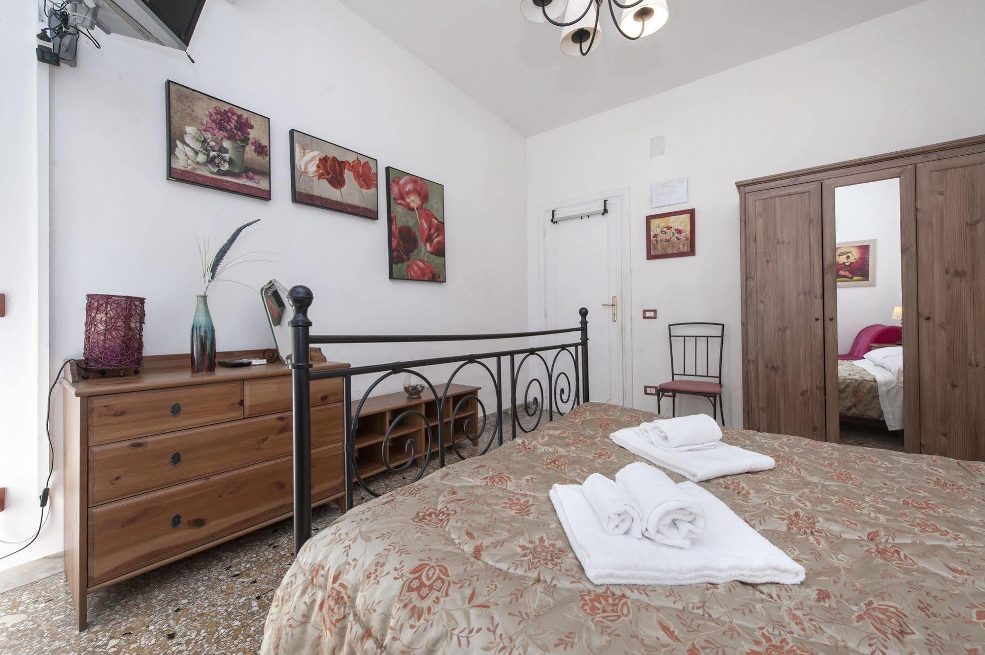B&B A Room For Holiday Rome Exterior photo
