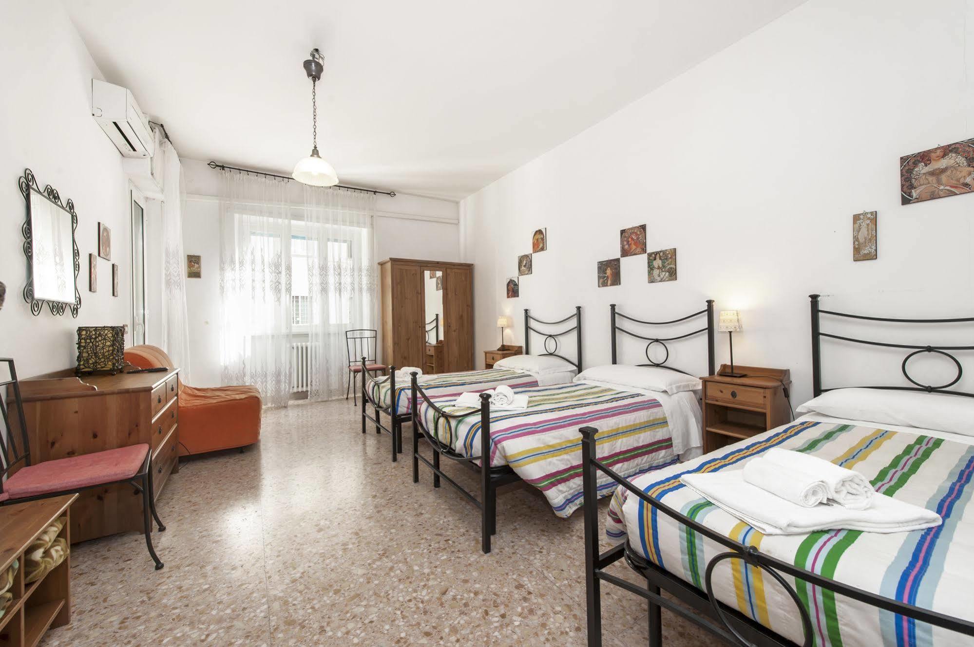 B&B A Room For Holiday Rome Exterior photo