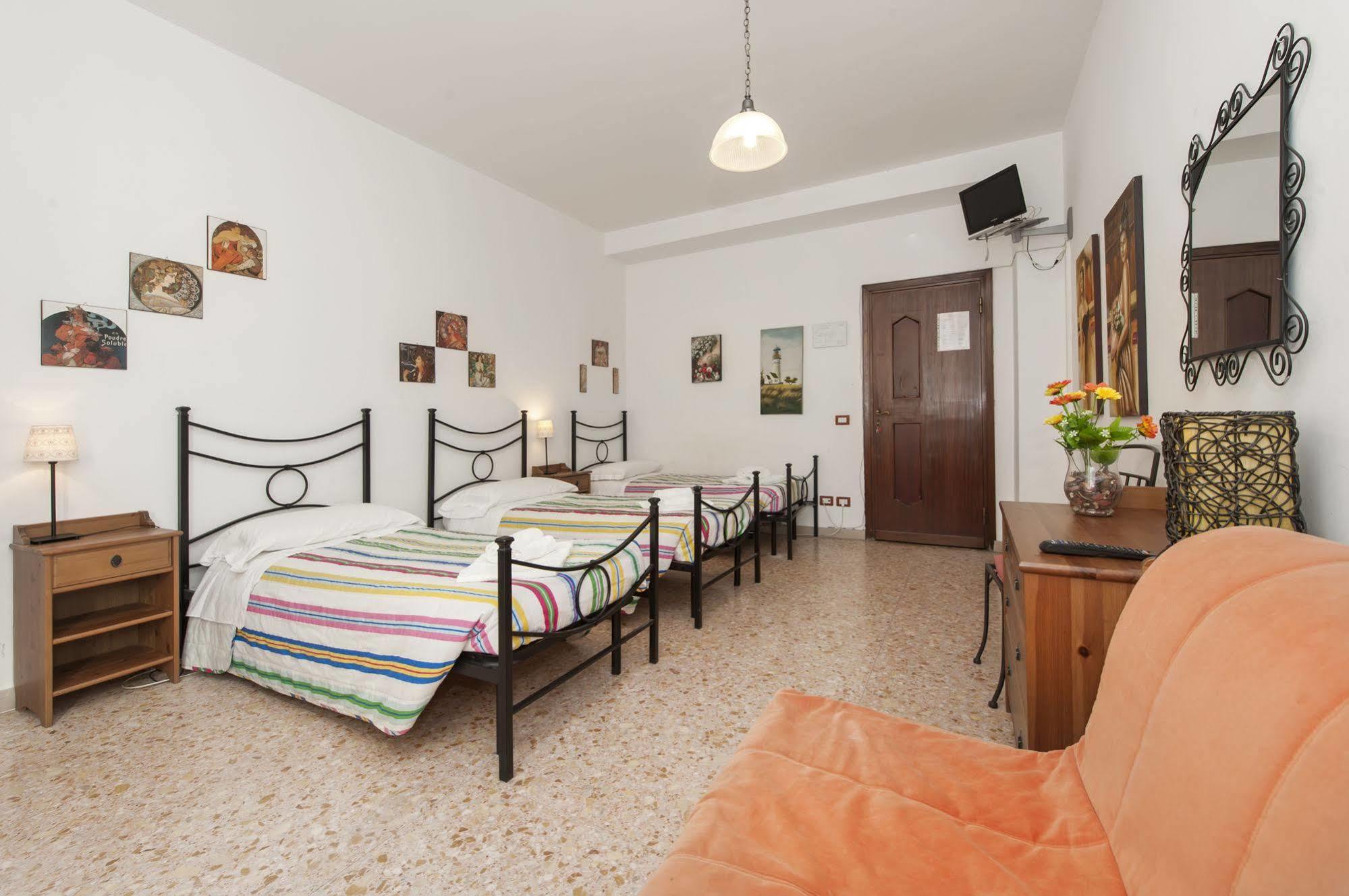 B&B A Room For Holiday Rome Exterior photo